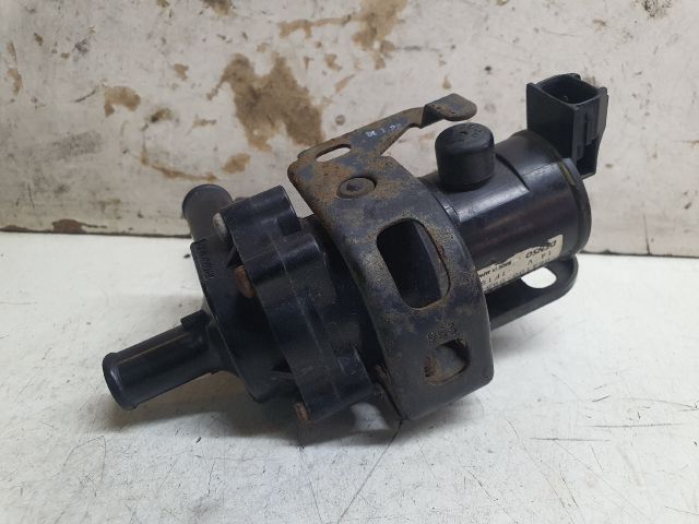 bontott TOYOTA PRIUS Vízpumpa