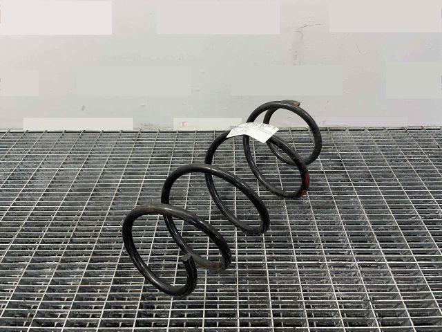 bontott TOYOTA PRIUS Első Rugó