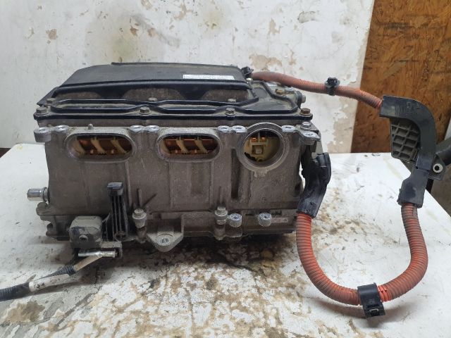 bontott TOYOTA PRIUS Hybrid Inverter