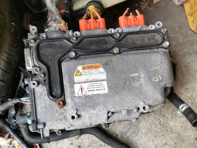 bontott TOYOTA PRIUS Hybrid Inverter