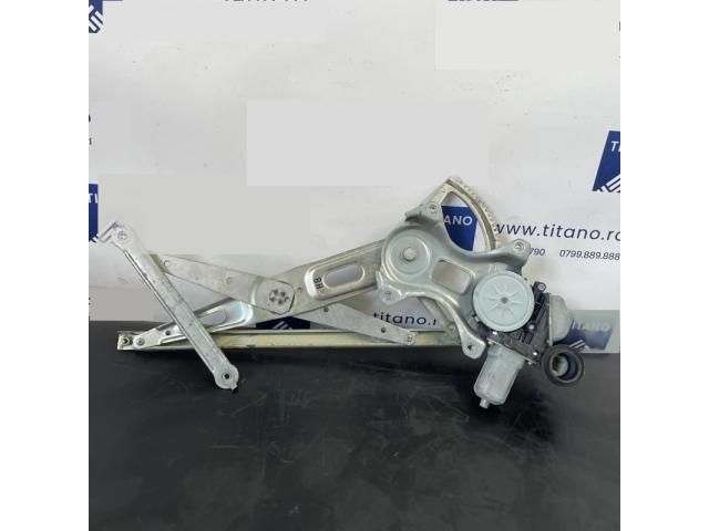 bontott TOYOTA PRIUS Jobb hátsó Ablakemelő Szerkezet (Elektromos)