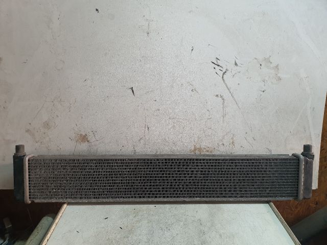 bontott TOYOTA PRIUS Vízhűtő Radiátor (Klímás)