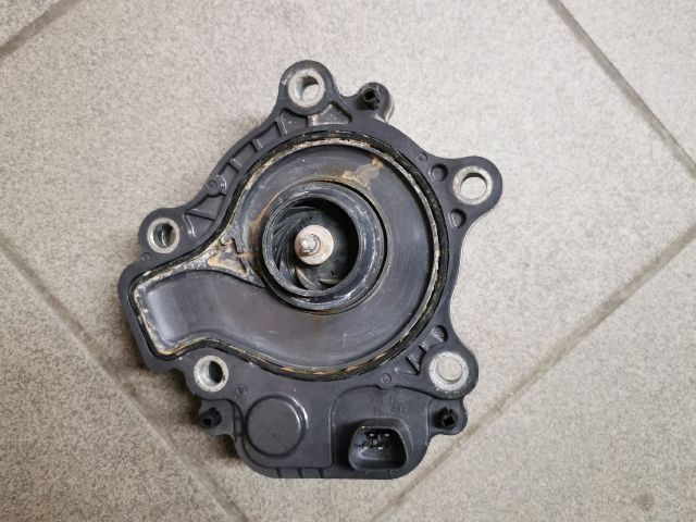 bontott TOYOTA PRIUS Vízpumpa