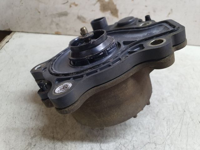 bontott TOYOTA PRIUS Vízpumpa