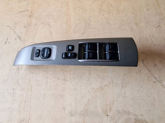 bontott TOYOTA PRIUS Ablakemelő és Tükör Kapcsoló