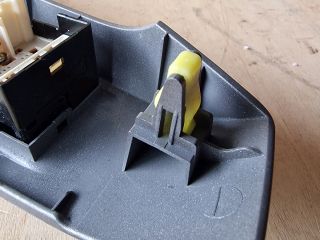 bontott TOYOTA PRIUS Ablakemelő és Tükör Kapcsoló