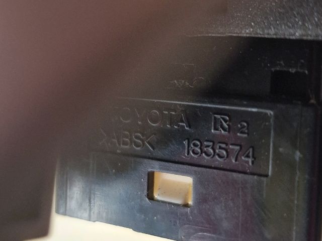 bontott TOYOTA PRIUS Ablakemelő és Tükör Kapcsoló