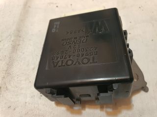 bontott TOYOTA PRIUS Ablaktörlő Relé