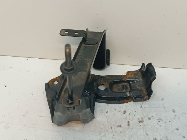 bontott TOYOTA PRIUS Akkumulátor Leszorító