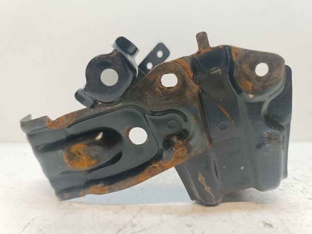 bontott TOYOTA PRIUS Akkumulátor Leszorító