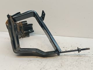 bontott TOYOTA PRIUS Akkumulátor Leszorító