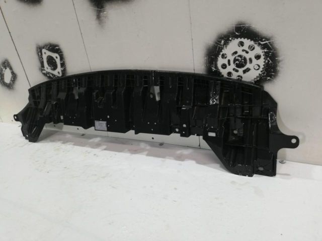 bontott TOYOTA PRIUS Alsó Hűtőburkolat