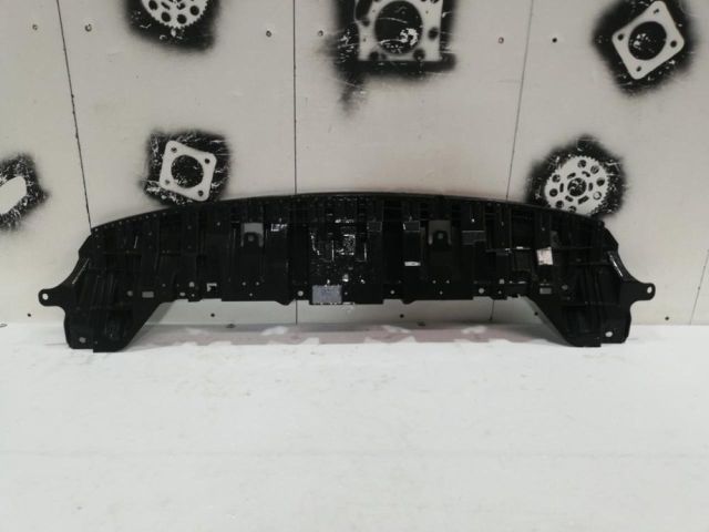 bontott TOYOTA PRIUS Alsó Hűtőburkolat