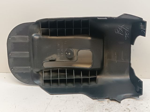 bontott TOYOTA PRIUS Alsó Kormányoszlop Burkolat