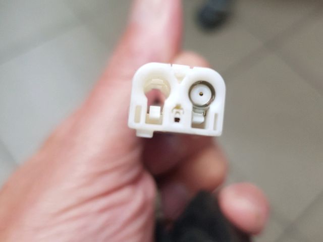 bontott TOYOTA PRIUS Antenna Erősítő