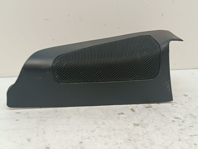 bontott TOYOTA PRIUS Bal A Oszlop Hangszóró Burkolat