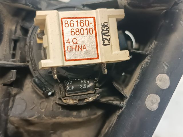 bontott TOYOTA PRIUS Bal A Oszlop Hangszóró Burkolat