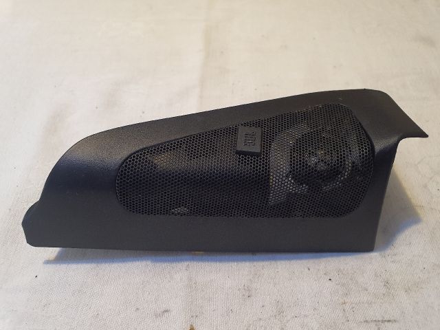 bontott TOYOTA PRIUS Bal A Oszlop Hangszóró Burkolat