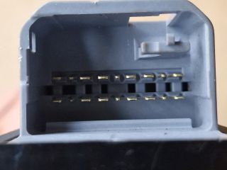 bontott TOYOTA PRIUS Bal első Ablakemelő Kapcsoló