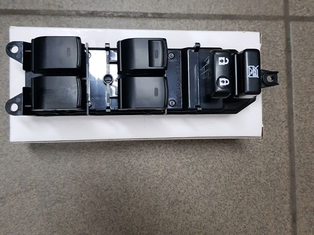 bontott TOYOTA PRIUS Bal első Ablakemelő Kapcsoló