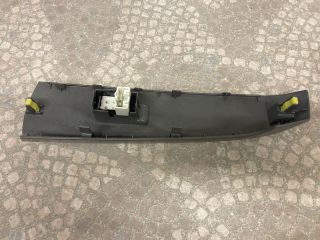 bontott TOYOTA PRIUS Bal első Ablakemelő Kapcsoló