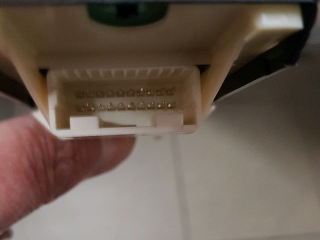 bontott TOYOTA PRIUS Bal első Ablakemelő Kapcsoló