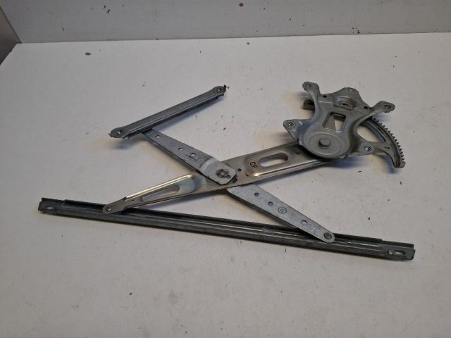 bontott TOYOTA PRIUS Bal első Ablakemelő Szerkezet (Elektromos)