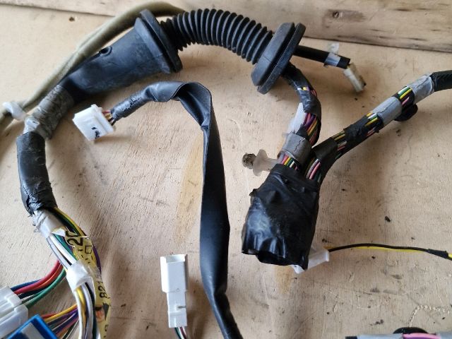 bontott TOYOTA PRIUS Bal első Ajtó Kábelköteg