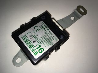 bontott TOYOTA PRIUS Bal első Ajtó Vezérlőegység