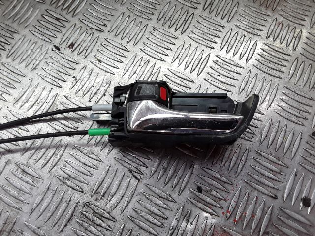 bontott TOYOTA PRIUS Bal első Ajtózár