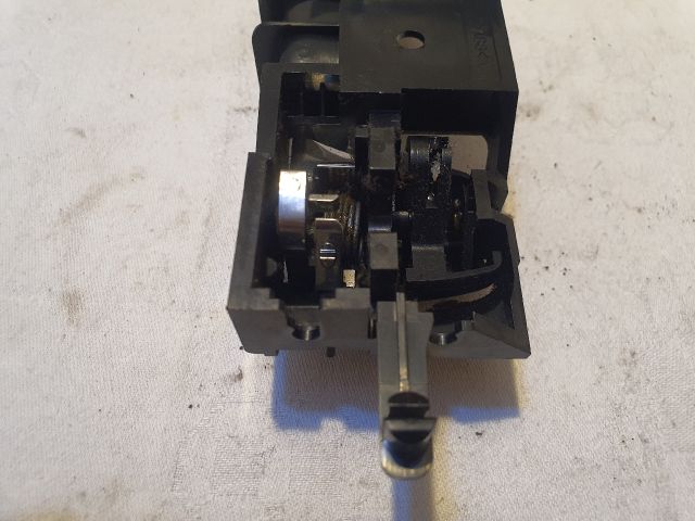 bontott TOYOTA PRIUS Bal első Belső Kilincs