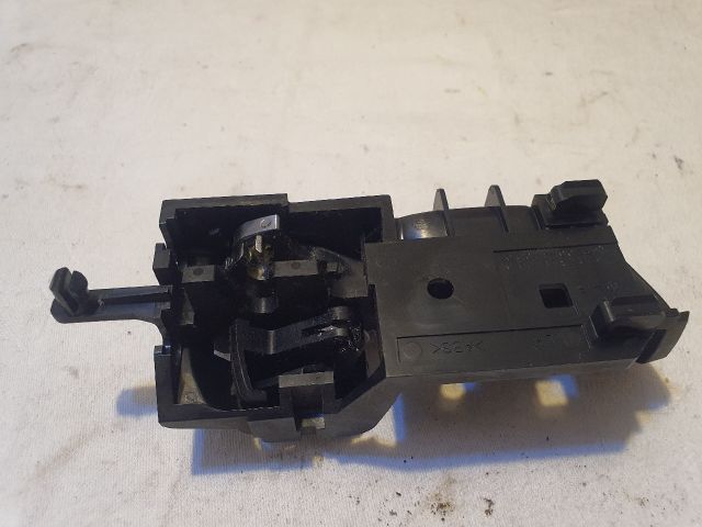 bontott TOYOTA PRIUS Bal első Belső Kilincs