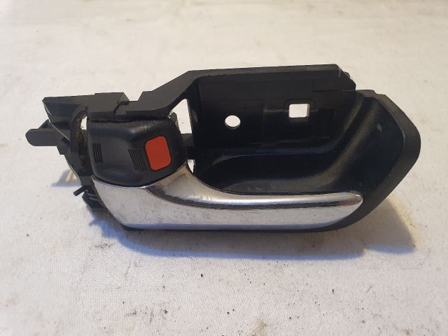 bontott TOYOTA PRIUS Bal első Belső Kilincs