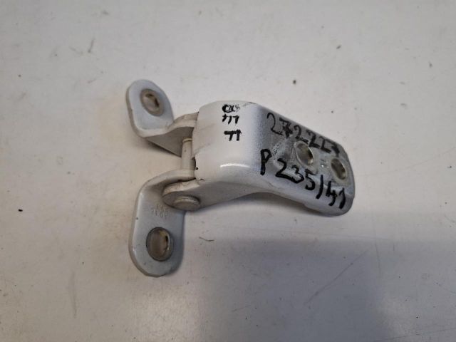 bontott TOYOTA PRIUS Bal első Felső Zsanér