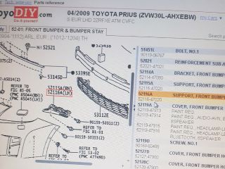 bontott TOYOTA PRIUS Bal első Lökhárító Tartó (Műanyag)