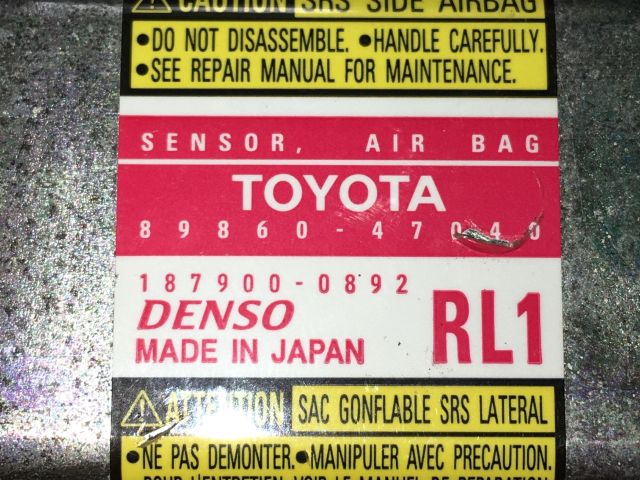 bontott TOYOTA PRIUS Bal első Oldal Ütközés Érzékelő