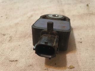 bontott TOYOTA PRIUS Bal első Oldal Ütközés Érzékelő