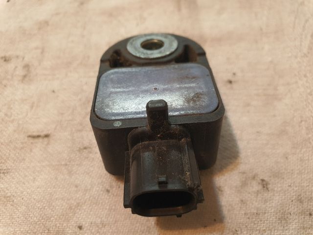 bontott TOYOTA PRIUS Bal első Oldal Ütközés Érzékelő