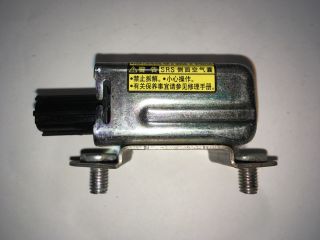 bontott TOYOTA PRIUS Bal első Oldal Ütközés Érzékelő