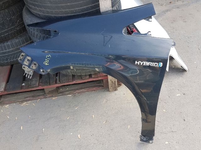 bontott TOYOTA PRIUS Bal első Sárvédő