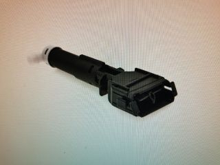 bontott TOYOTA PRIUS Bal Fényszórómosó Fúvóka