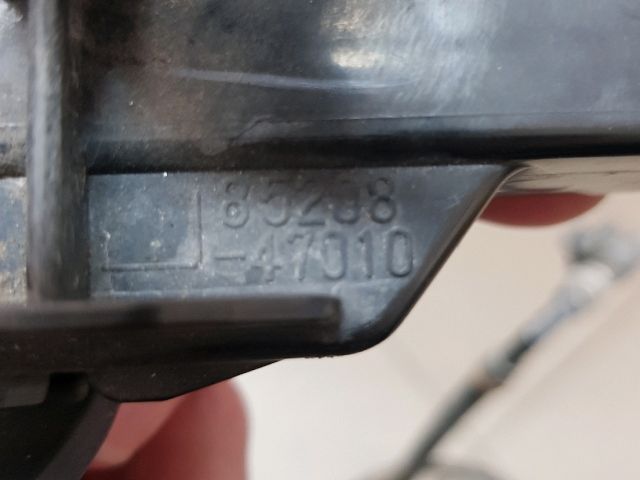 bontott TOYOTA PRIUS Bal Fényszórómosó Fúvóka