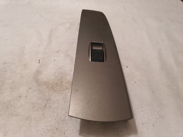 bontott TOYOTA PRIUS Bal hátsó Ablakemelő Kapcsoló