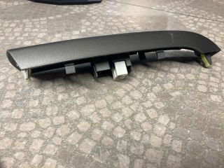 bontott TOYOTA PRIUS Bal hátsó Ablakemelő Kapcsoló