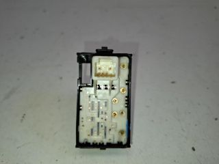 bontott TOYOTA PRIUS Bal hátsó Ablakemelő Kapcsoló