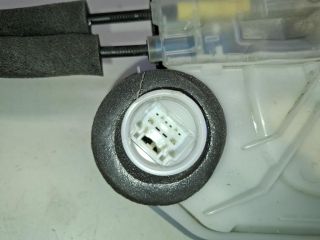 bontott TOYOTA PRIUS Bal hátsó Ajtózár