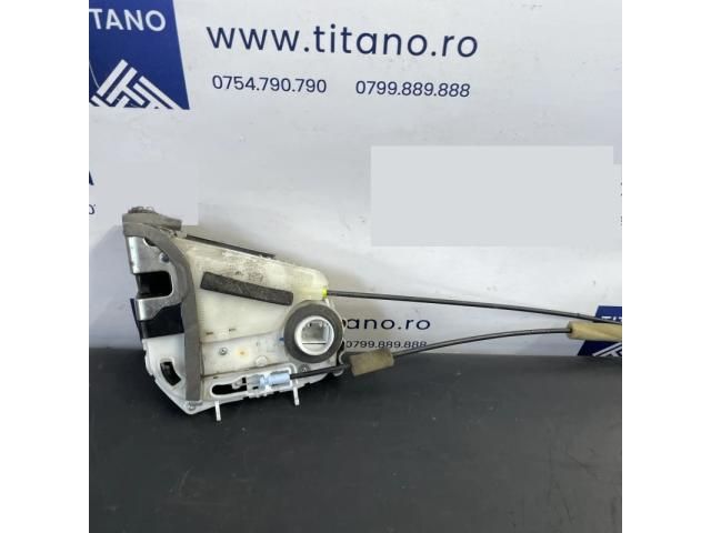 bontott TOYOTA PRIUS Bal hátsó Ajtózár