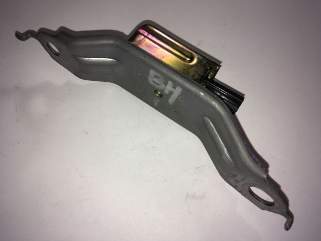 bontott TOYOTA PRIUS Bal hátsó Oldal Ütközés Érzékelő