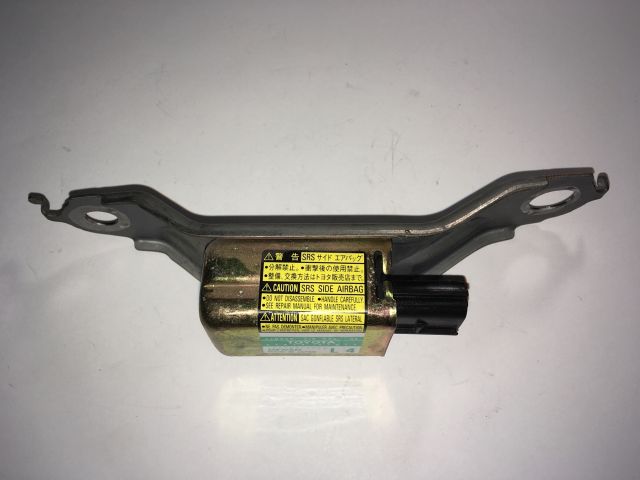 bontott TOYOTA PRIUS Bal hátsó Oldal Ütközés Érzékelő