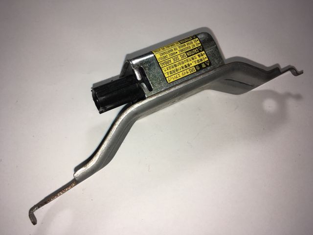 bontott TOYOTA PRIUS Bal hátsó Oldal Ütközés Érzékelő